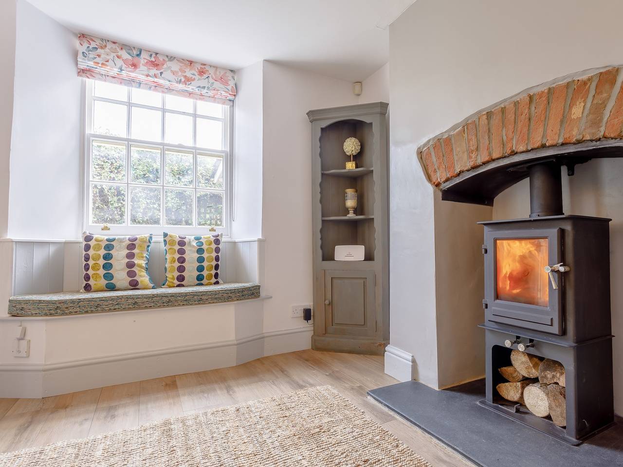 Middle Cottage in Northamptonshire