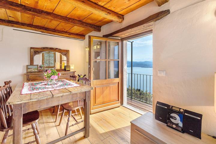 Ferienwohnung für 4 Personen, mit Garten und Balkon sowie Seeblick, mit Haustier in Lago Maggiore (Piemont) - 3