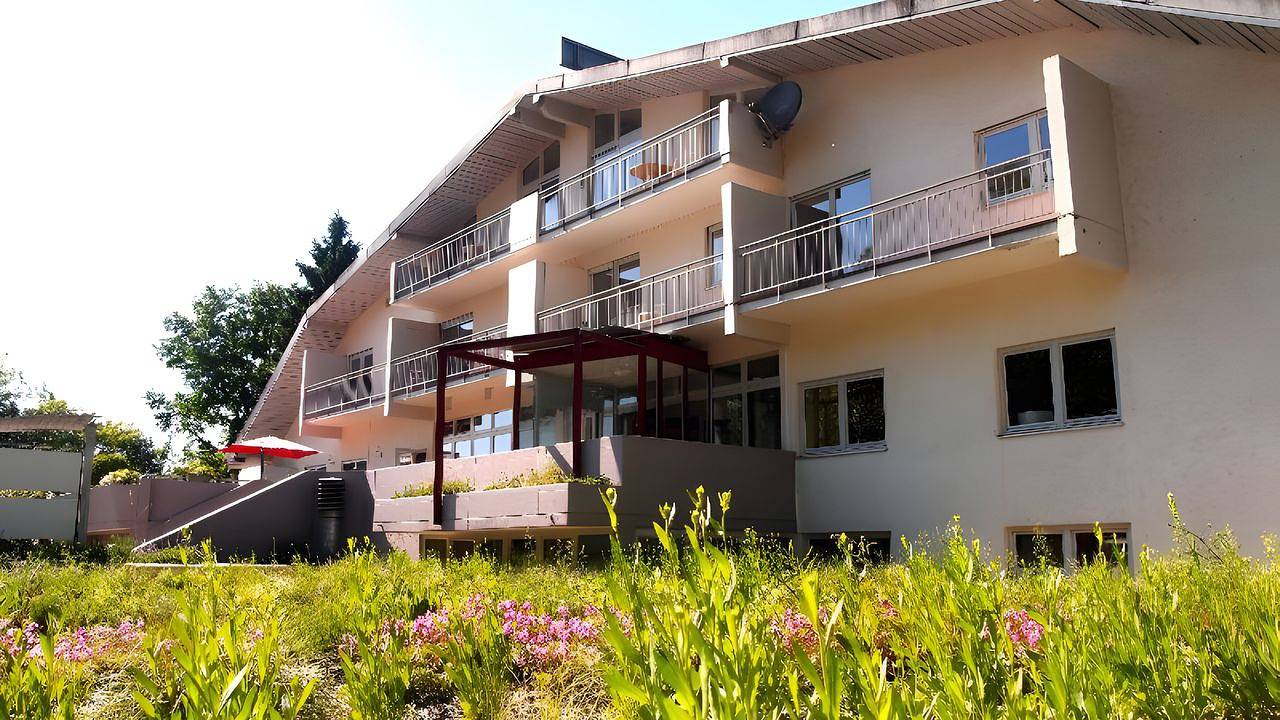 Ganze Ferienwohnung, Ferienwohnung für 2 Personen (53 m²) in Weil Am Rhein in Weil am Rhein, Landkreis Lörrach