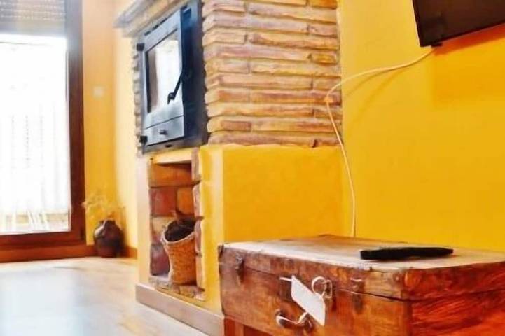 Casa rural para 4 personas, con balcón y jardín - 1
