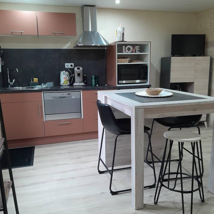 Gîte pour 2 personnes, avec jardin à Saint-Antoine