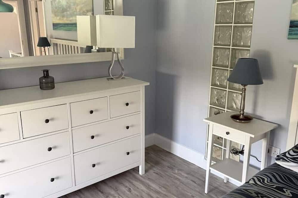 Entire apartment, The Granary Loft at Annestown House in County Waterford