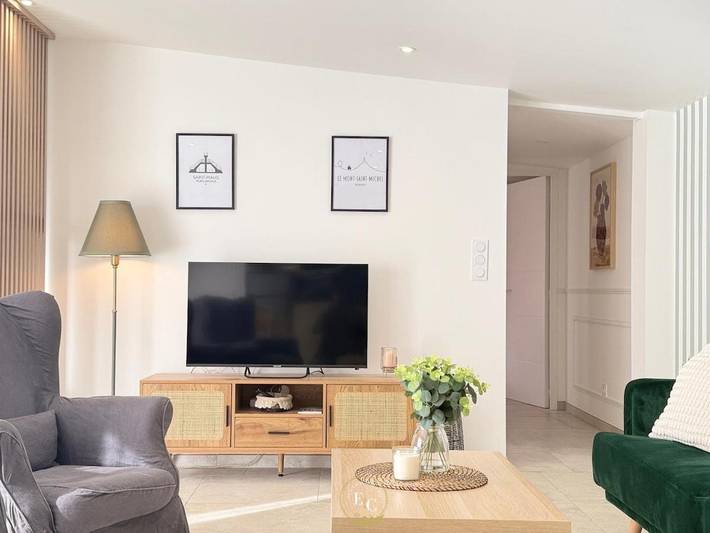 Location de vacances pour 6 personnes, avec terrasse à Baguer-Pican - 2