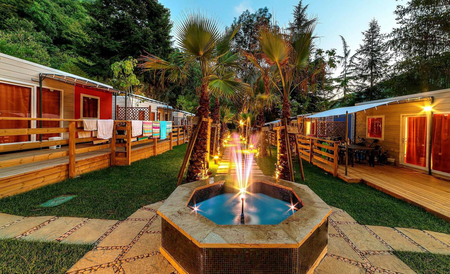 Camping Delle Rose — Stacaravan Hortensia in Isolabona, Alpes Ligures