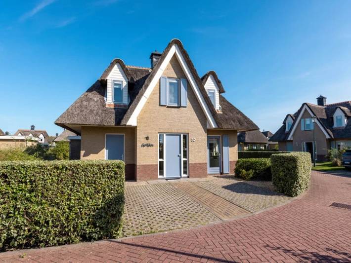 Villa für 6 Personen, mit Terrasse und Garten sowie Sauna in Julianadorp