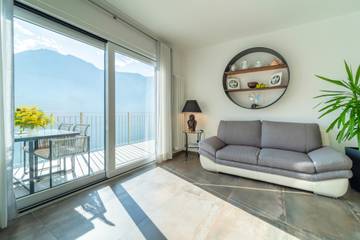 Gîte pour 4 personnes, avec terrasse et vue sur le lac, animaux acceptés dans Nesso