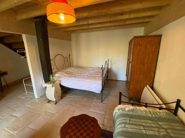 Location de vacances pour 15 personnes, avec jardin et vue à Nanteuil-en-Vallée - 2