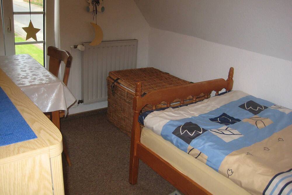 Ganze Wohnung, 2 - - - Og 3-Raum (Bc.a2) - Barlt - Ferienhaus Bärbel in Barlt, Sankt Michaelisdonn und Umgebung