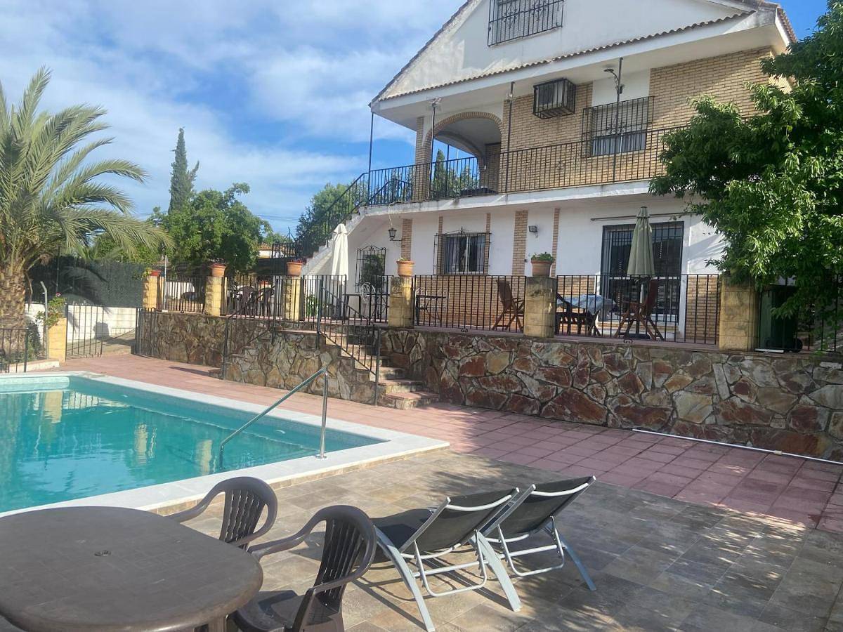 Five-Bedroom House in Alcolea (Cordoba), Cordoba