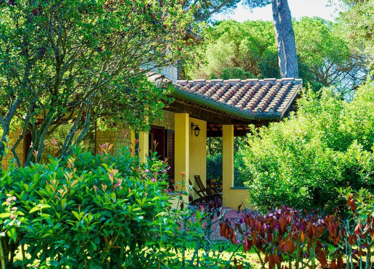 Ville Di Villa Biserno in Garden Toscana Resort, San Vincenzo