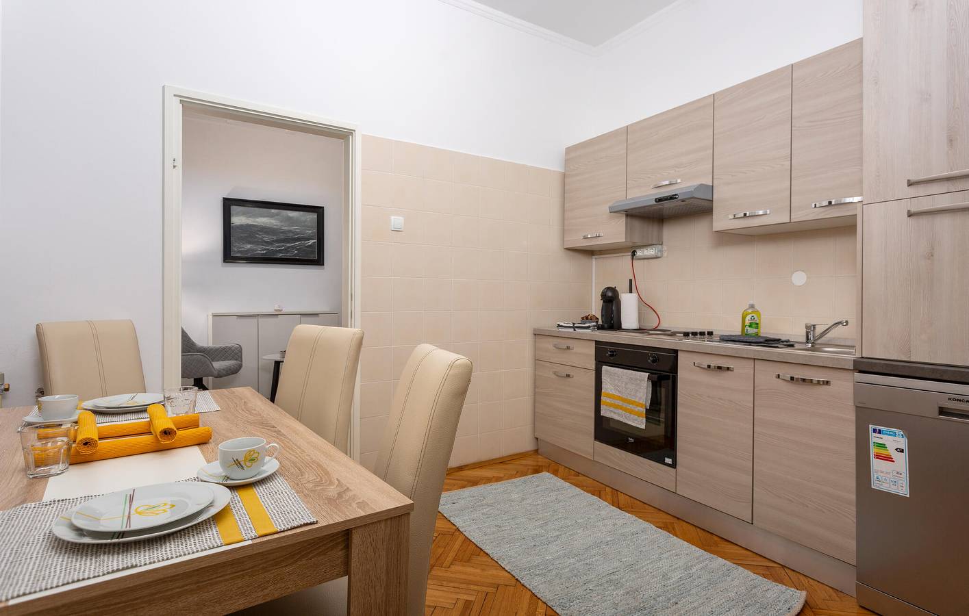 Ganze Ferienwohnung, Gemütliche 1-Zimmer-Wohnung in der Nähe des Strandes von Sablićevo mit WLAN und Annehmlichkeiten in Rijeka, Primorje-Gorski Kotar