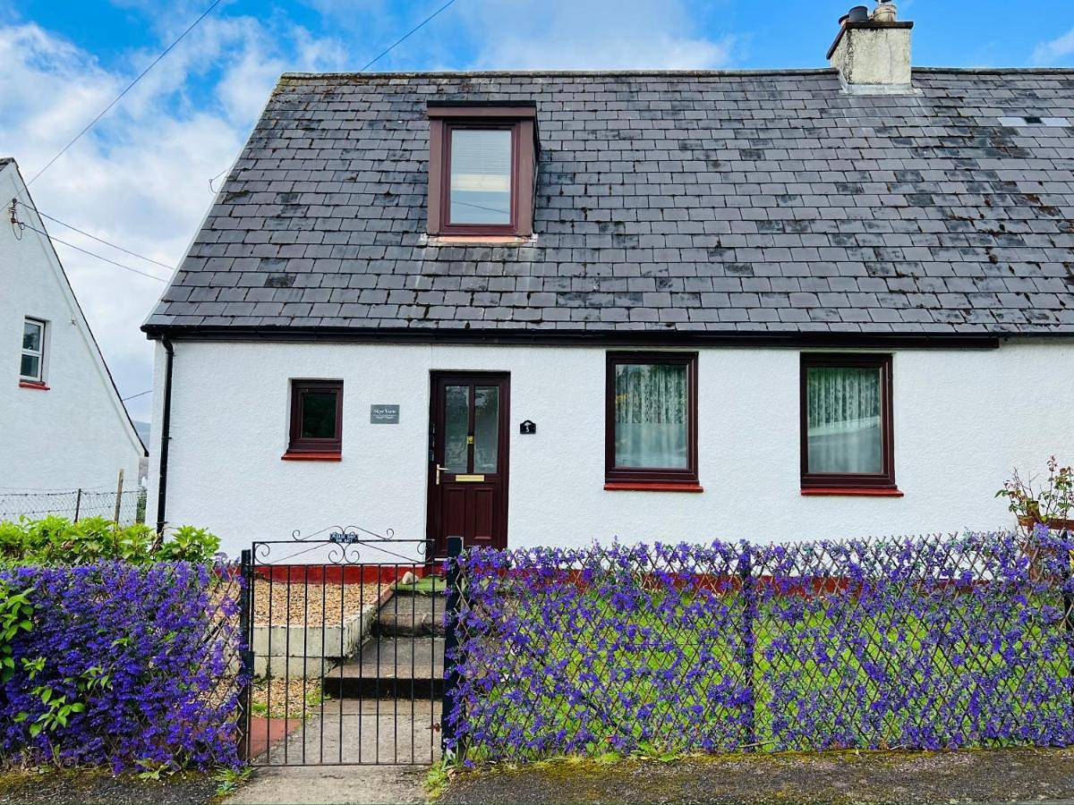 Family Room with Lake View in Kyle of Lochalsh, Loch Alsh
