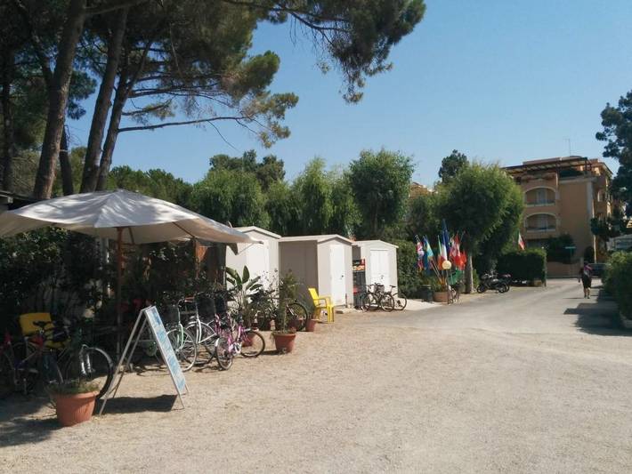 Camping per 5 persone, con Terrazza e Giardino nonché Panorama ad Alghero