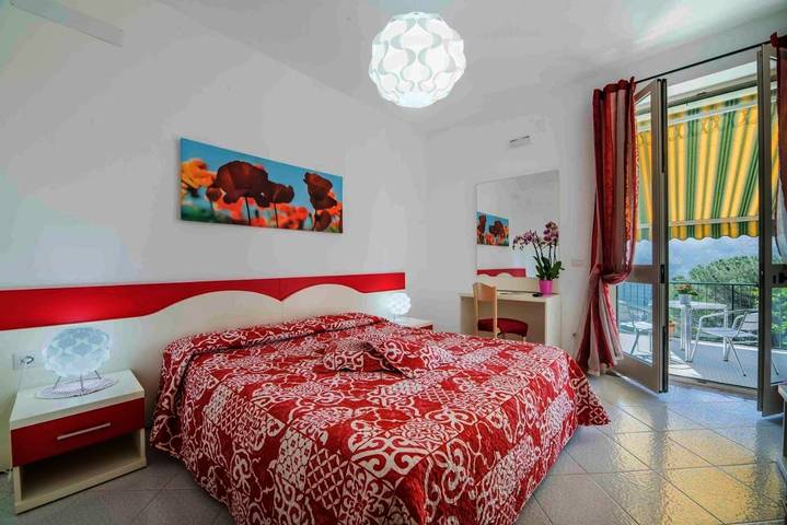 Casa de huéspuedes para 2 personas, con Balcón y Terraza además de Jardín y Vistas en San Lazzaro