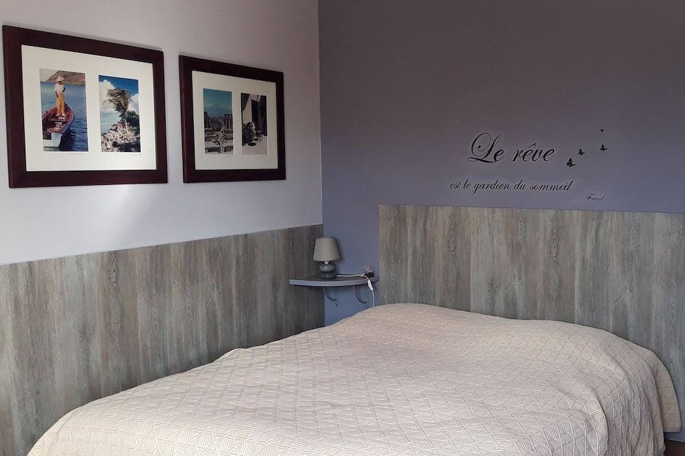 Appartement entier, Studio tt confort, reclassé 2 étoiles en 2024 accueil  animaux  wifi in L'Aiguillon-sur-Vie, Vallée de la Loire