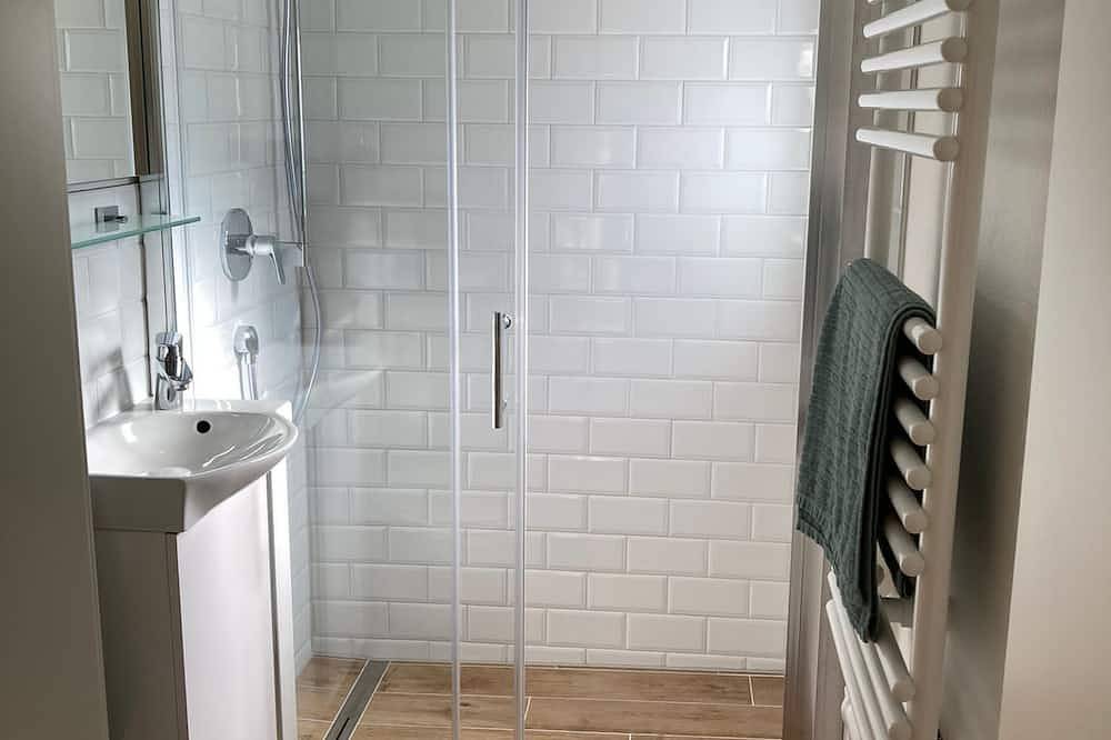 Entire apartment, Baltic Sea, 1-room vacation apartment for 2 people in the Baltic Sea resort of Nienhagen, 5 minutes to the beach in Nienhagen, Bad Doberan & Surroundings