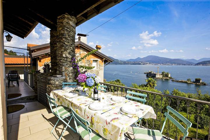 Ferienwohnung für 8 Personen, mit Balkon und Garten sowie Ausblick und Seeblick in Comune di Cannobio - 2