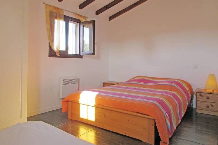 Location de vacances pour 6 personnes, avec jardin à Venzolasca - 4