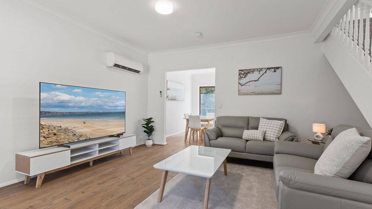 Entire holiday apartment, Ferienwohnung für 6 Personen (1 m²) in Glenelg South in Adelaide, South Australia