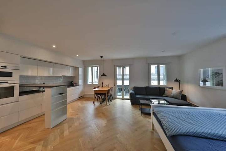 Geheel appartement, City Center Union 1 Apartment in Interlaken, Meer van Thun