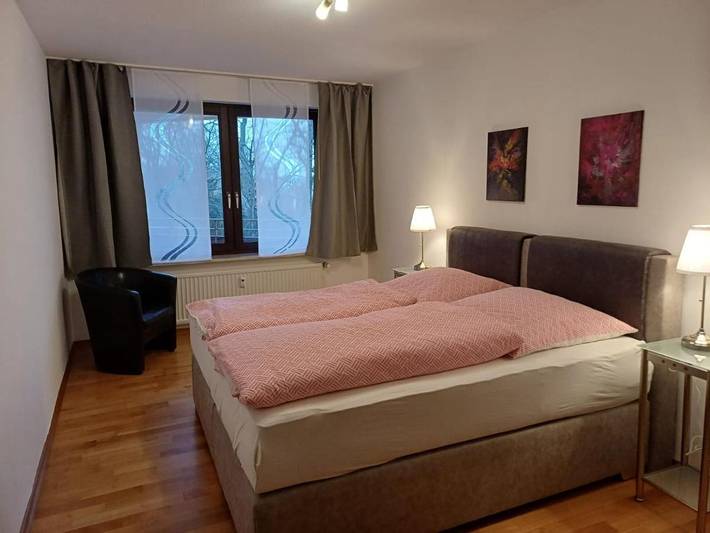 Ferienwohnung für 2 Personen, mit Balkon und Pool sowie Sauna und Ausblick in Bad Salzuflen - 3