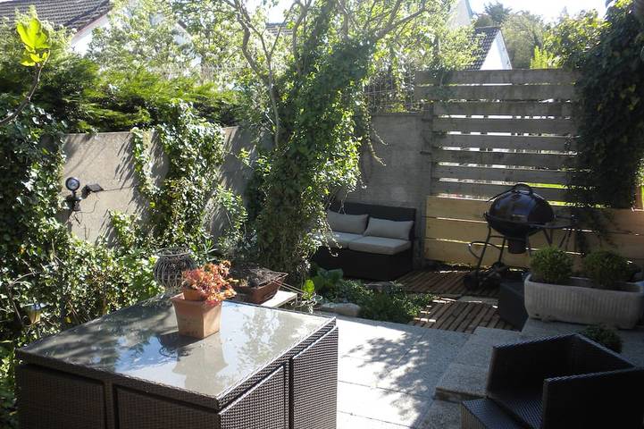 Location de vacances pour 2 personnes, avec jardin et terrasse à Lingreville