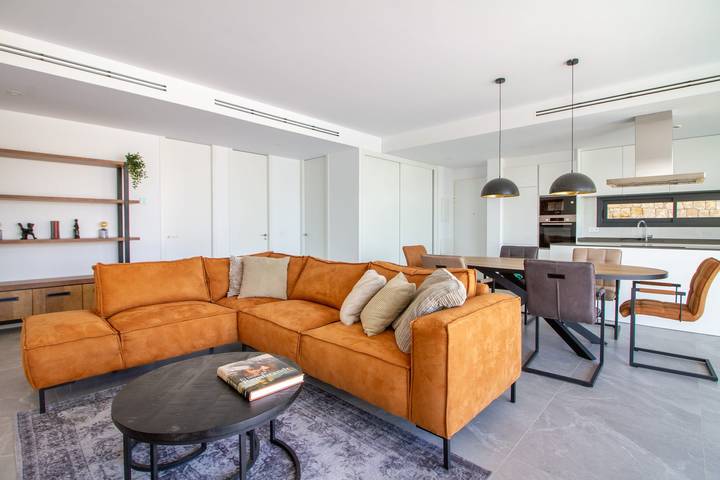 Casa rural para 12 personas, con piscina además de sauna y jardín, Familias con niños en Finestrat - 4