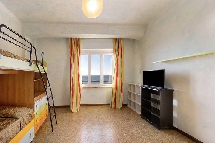 Casa vacanze "Casa Fronte mare" con vista sul mare in Taggia  (Città), Taggia