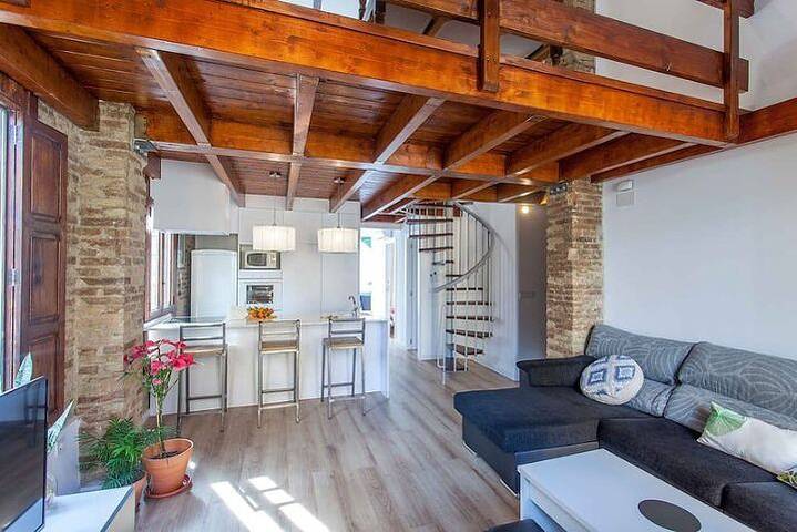 Ferienwohnung für 5 Personen, mit Balkon und Terrasse in Valencia - 4