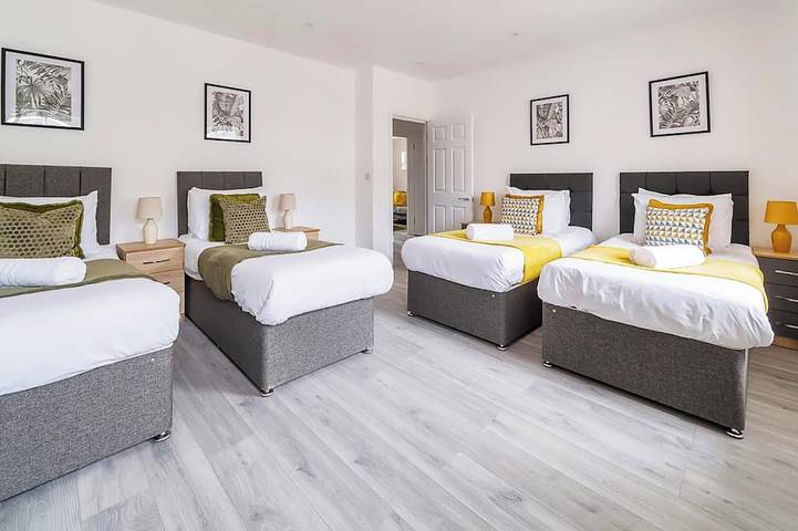 Glamping for 7 people, with pets in Hampshire