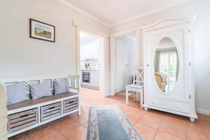 Ganze Wohnung, "Entspannen und Wohlfühlen in der Ferienwohnung Clematis an der Nordsee!" in Wyk auf Föhr (Stadt), Wyk auf Föhr