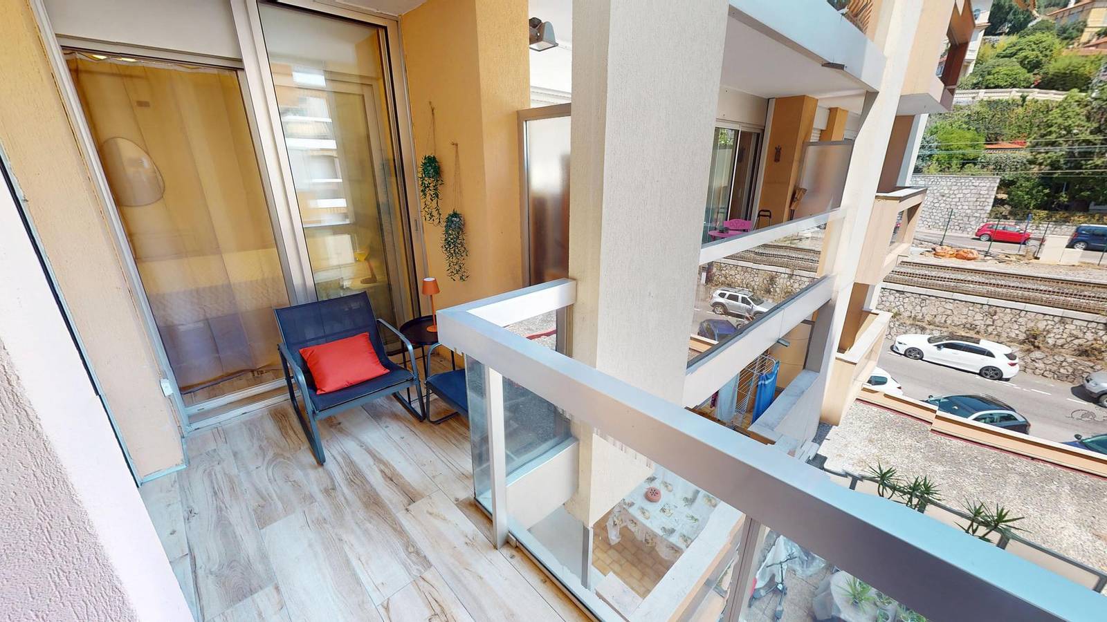 Hel lejlighed, Pleasant, air-conditioned, refurbished 3-room apartment in the city center (117M) in Menton, Nice og omegn