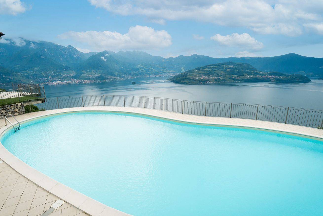 Appartamento intero, Enjoyiseolake - Vittoria - Trilocale con vista lago e piscina in Spiglia, Comune di Parzanica