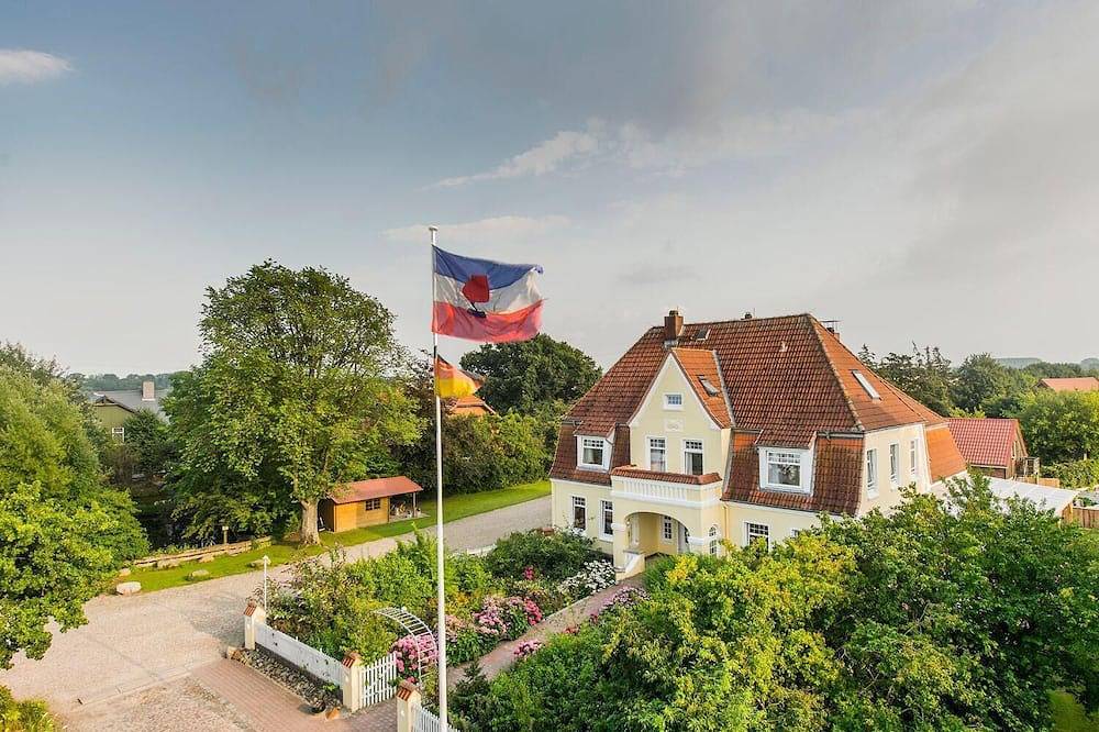 Altes Landhaus - Ferienwohnung Schleswig-Holstein in Kieler Förde, Wendtorf