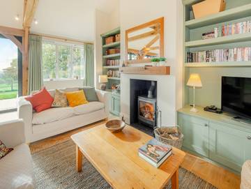 Cottage for 4 People in Slinfold, West Sussex, Photo 3