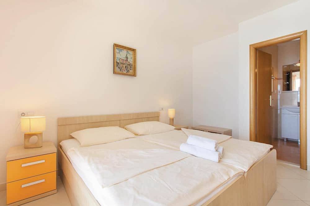 Ganze Wohnung, Schöne 1-Zimmer-Wohnung in Stanici in Celina, Omis-Riviera