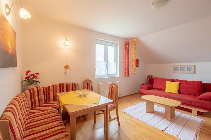 Ferienwohnung für 4 Personen, mit Garten und Terrasse - 1