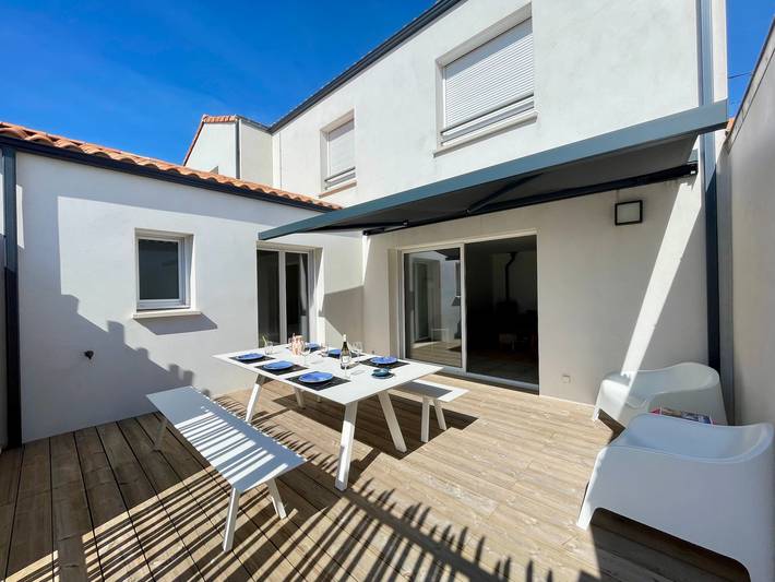 Location de vacances pour 8 personnes, avec terrasse dans Plage de La Parée - 2