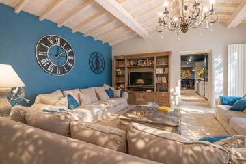 Maison De Vacances pour 17 Personnes dans Bonnieux, Parc naturel régional du Luberon, Photo 4