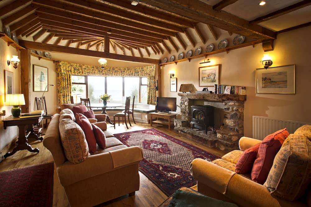 Thatcher's Rest Cottage\nwinner 'Best beach holiday rental in Europe'. in County Meath