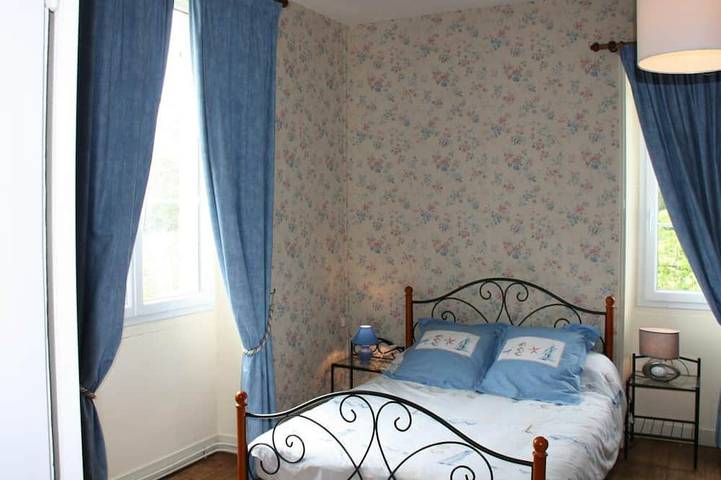Gîte pour 5 personnes, avec jardin à Beaumont-en-Véron - 3