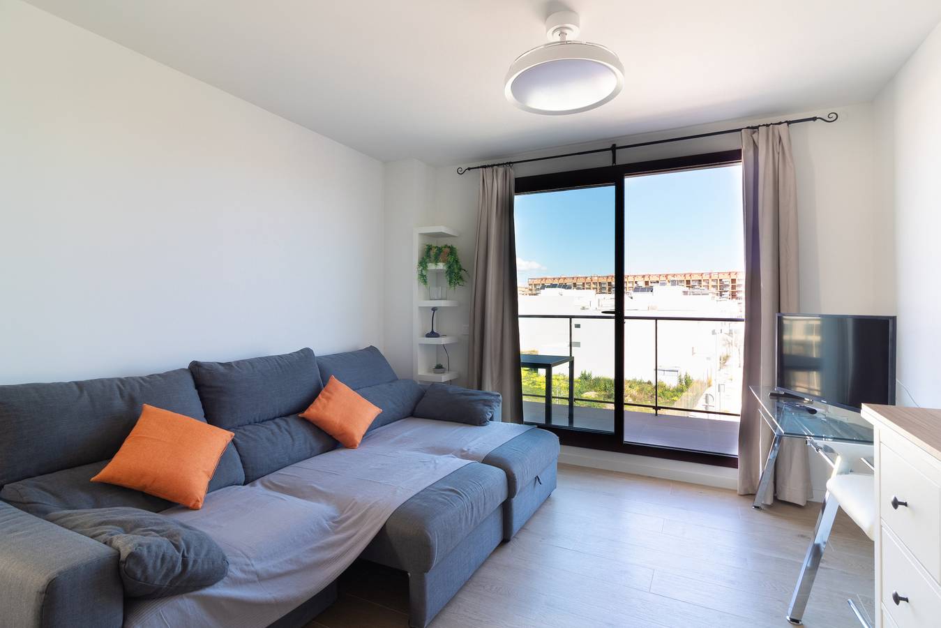Ganze Wohnung, Global Vacacional. Apartamento con piscina en Puerto de Sagunto in Port de Sagunt, Sagunto