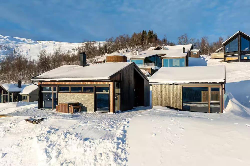 Exclusive cabin and annex at the top of Hodlekve in Sogndal