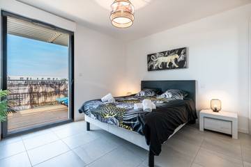 Location De Vacances pour 6 Personnes dans Porticcio, Grosseto-Prugna, Photo 2