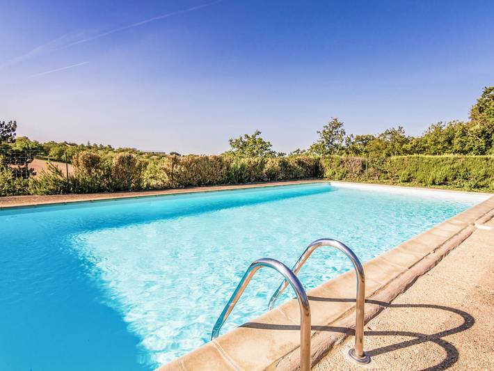 Location de vacances pour 5 personnes, avec piscine, animaux acceptés à Salignac-Eyvigues - 2