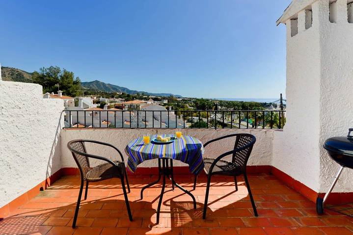 Ferienwohnung für 2 Personen, mit Balkon/Terrasse und Pool in Nerja - 3