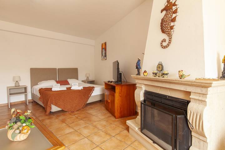 Maison d’hôte pour 2 personnes, avec piscine et terrasse dans Santa Maria - 2