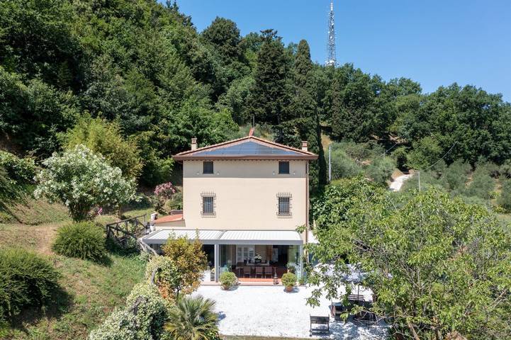 Villa voor 6 personen, met tuin en terras in Versilia