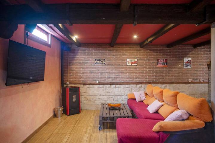 Casa rural para 9 personas, con Balcón además de Terraza y Jardín en Ribera Navarra - 2