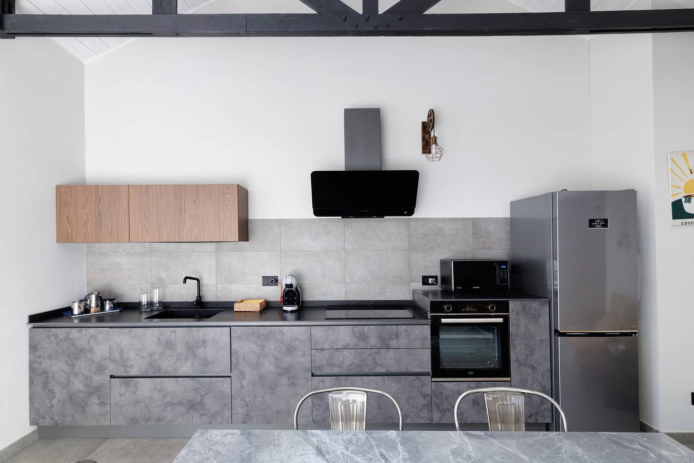 Entire apartment, Apartment '4 Passi Mare 3' with Balcony, Wi-Fi and Air Conditioning in Finale Ligure, Finale Ligure Municipality
